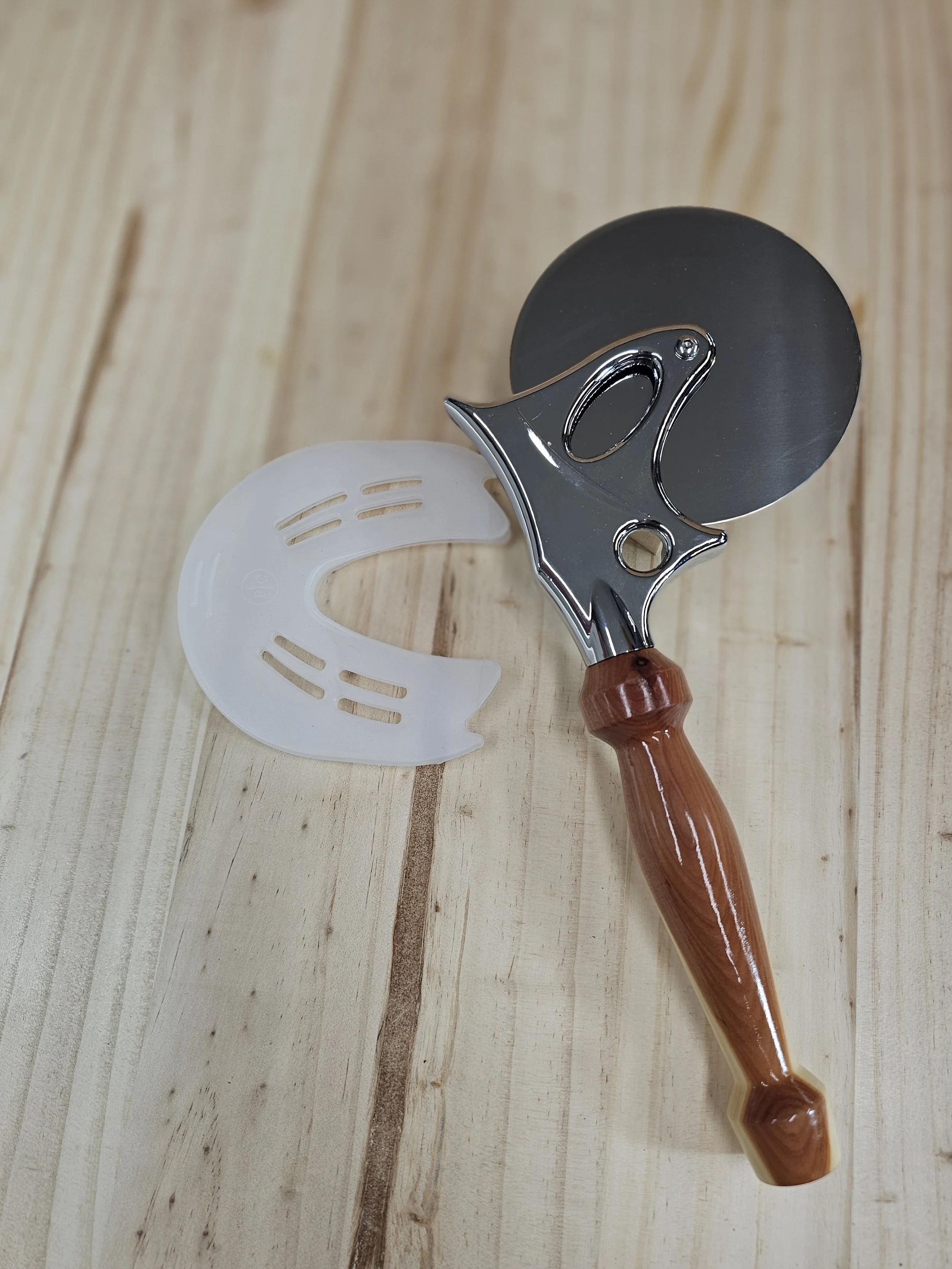 Large Pizza Cutter Wheel with Heart and Sap Wood Cedar Handle
