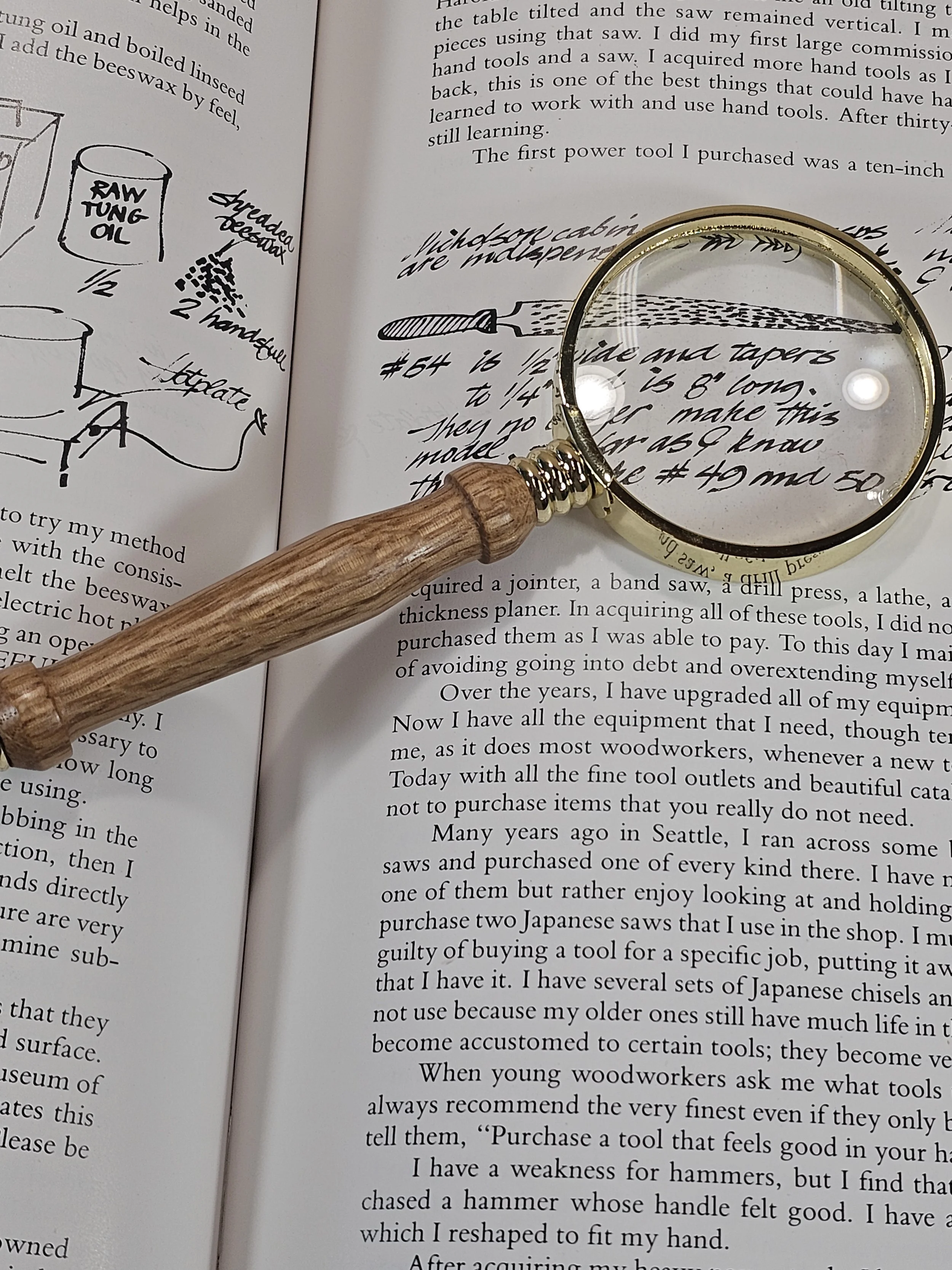 Magnifying Glass with red oak wood for the handle