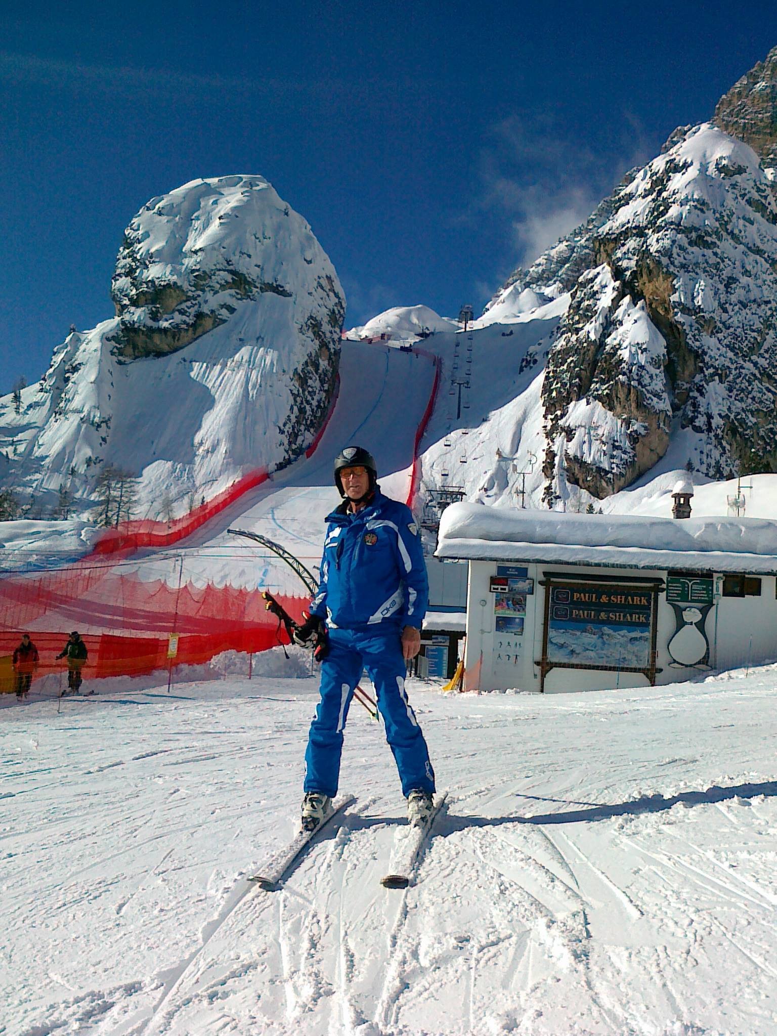 Ai piedi della Olimpica Tofana a Cortina d'Ampezzo