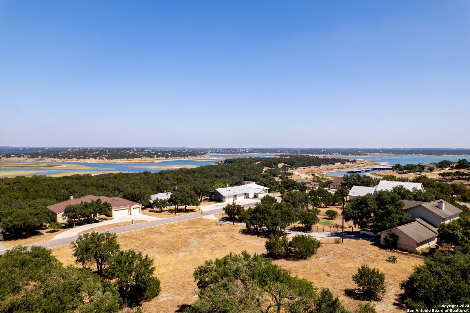 HD_1726787179137_68_web_or_mls_DJI_0087.jpg