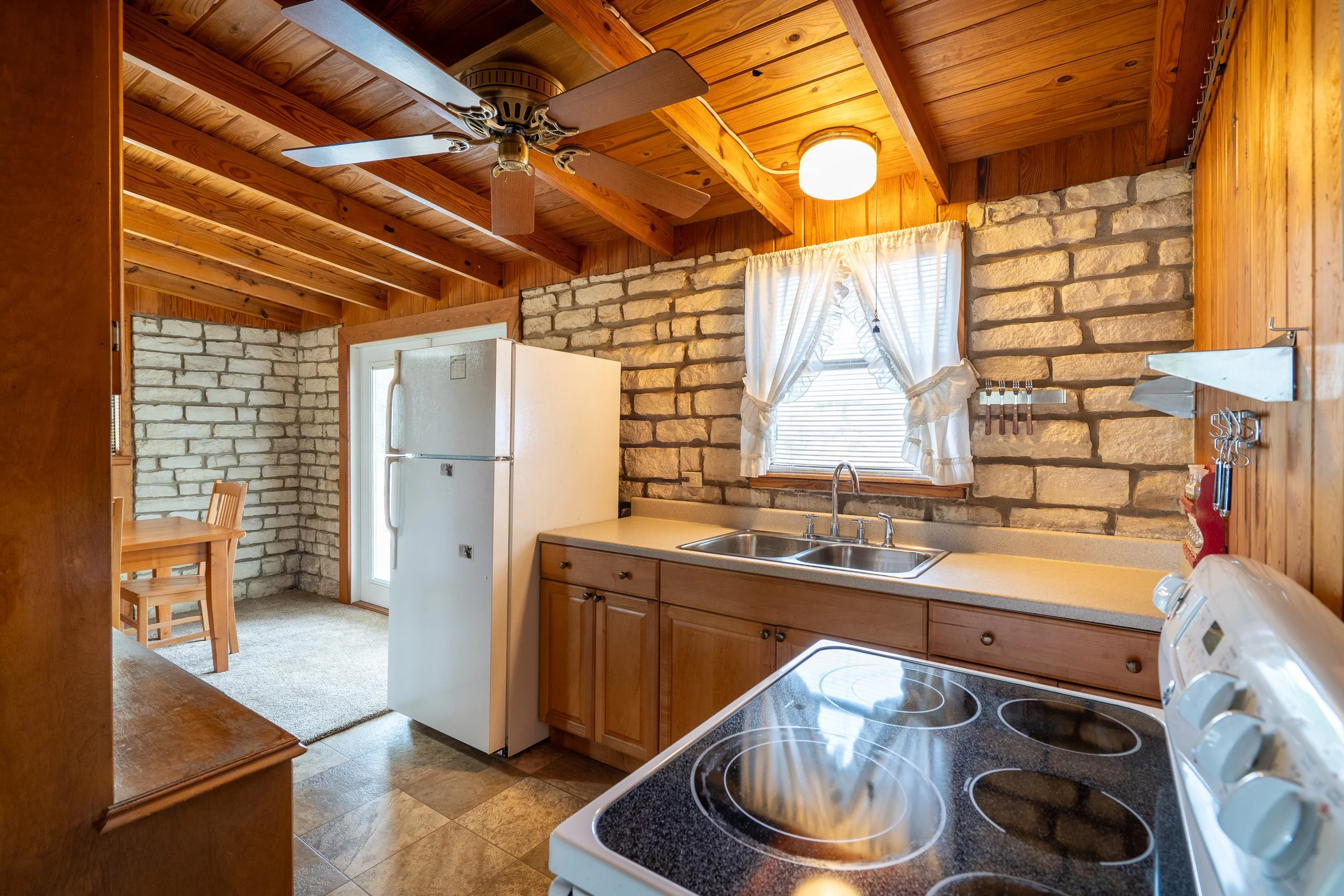 BMG01240-HDR.jpg