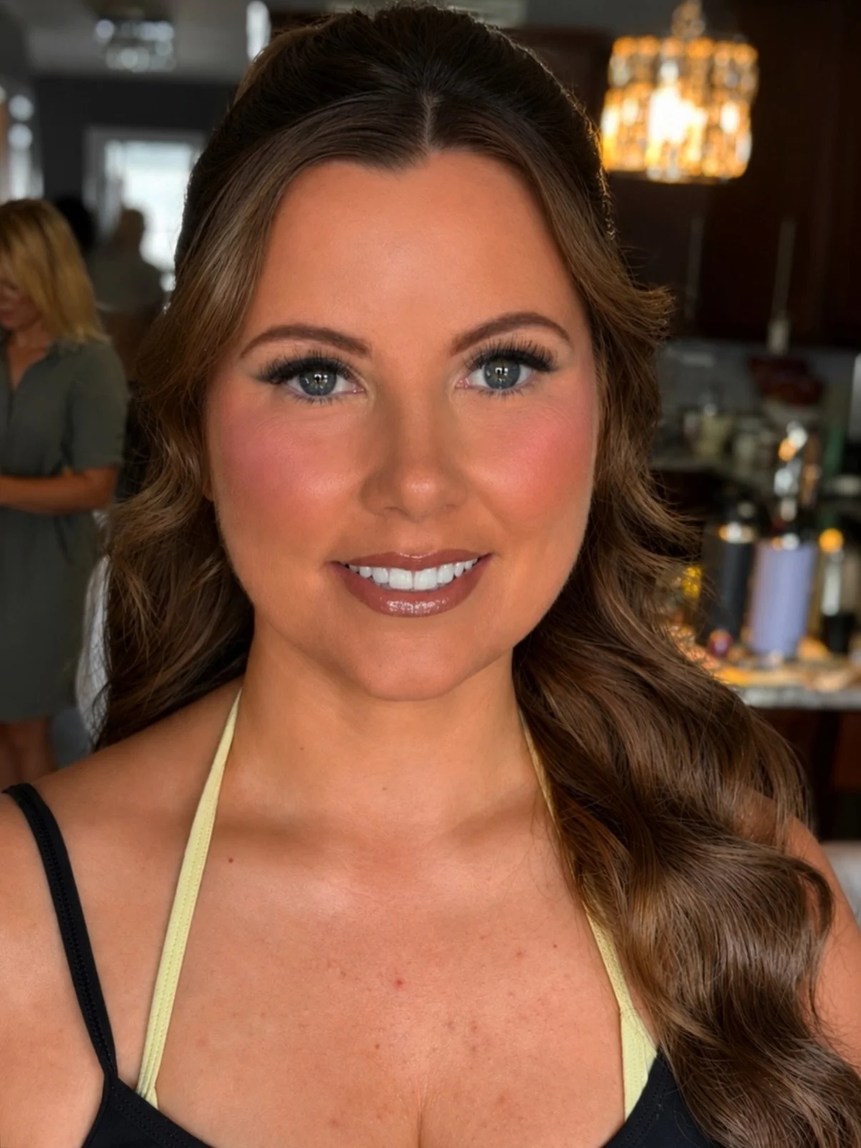 Where are my blush blindness bridal parties at? Because if you love flawless skin and blush, I'm your girl 🤣🩷