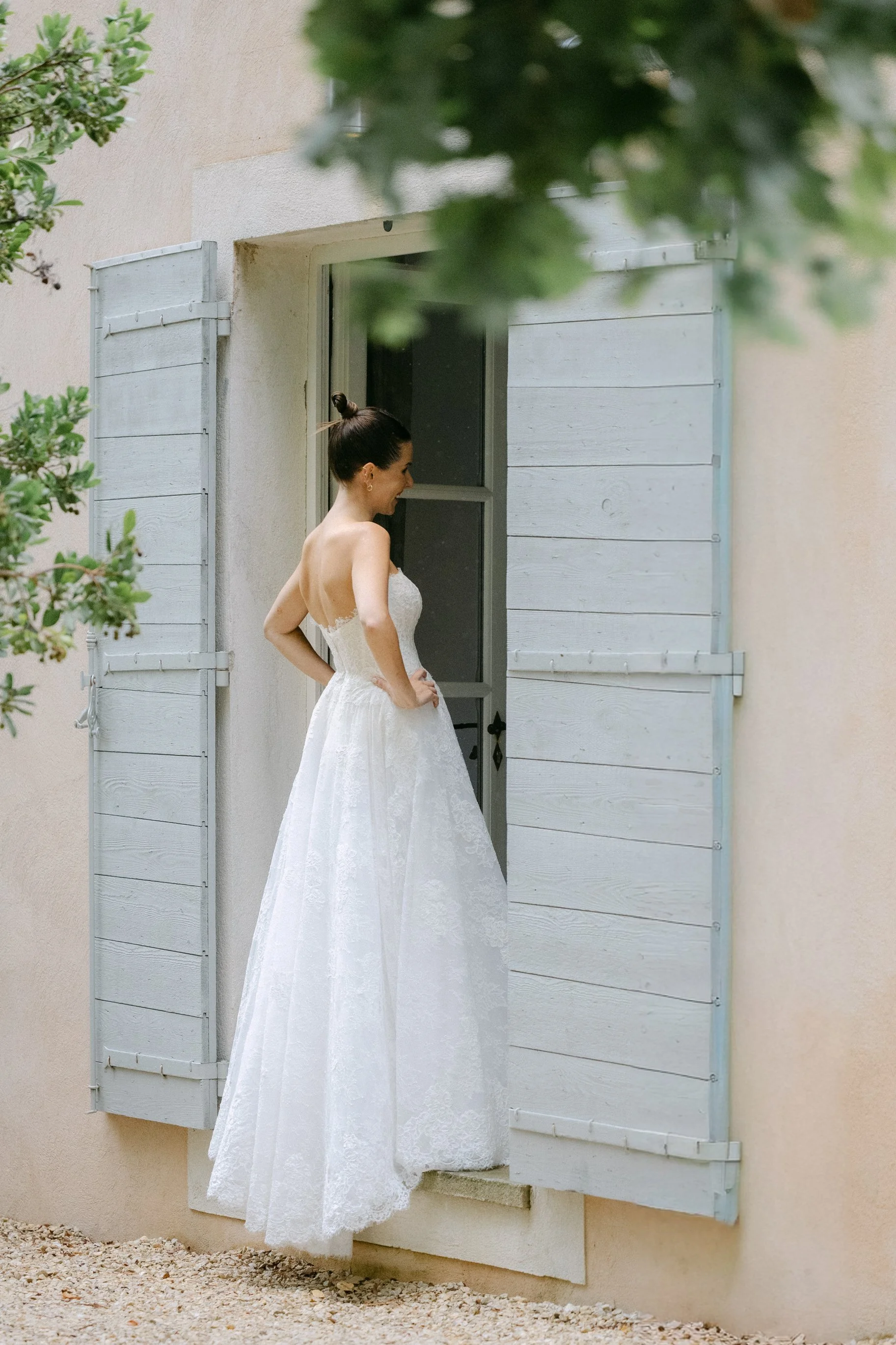 SylvieAndrewCoquilladeProvenceWeddingDoorway.jpg