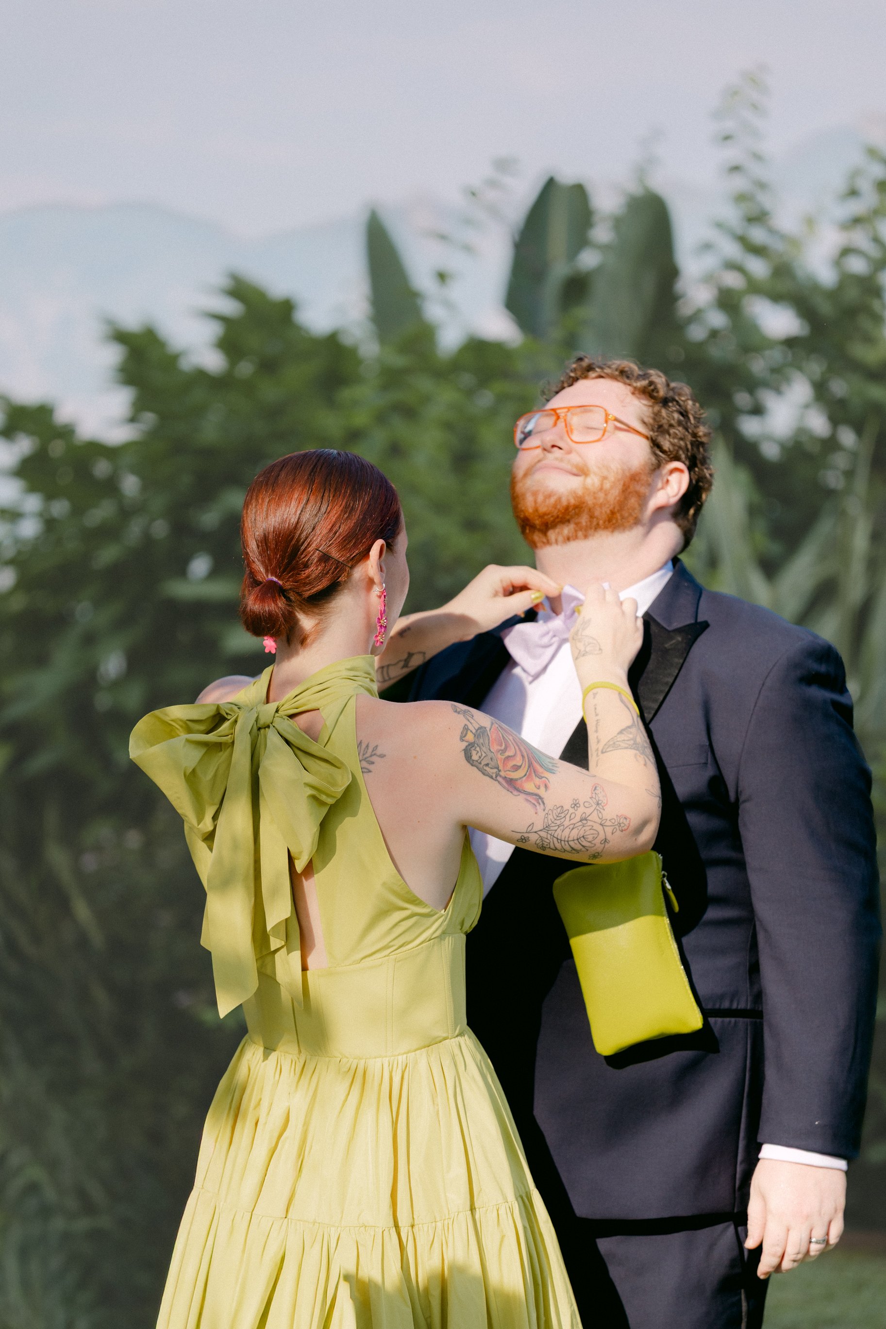 VillaCimbroneRavelloAmalfiCoupleBowTie.jpg