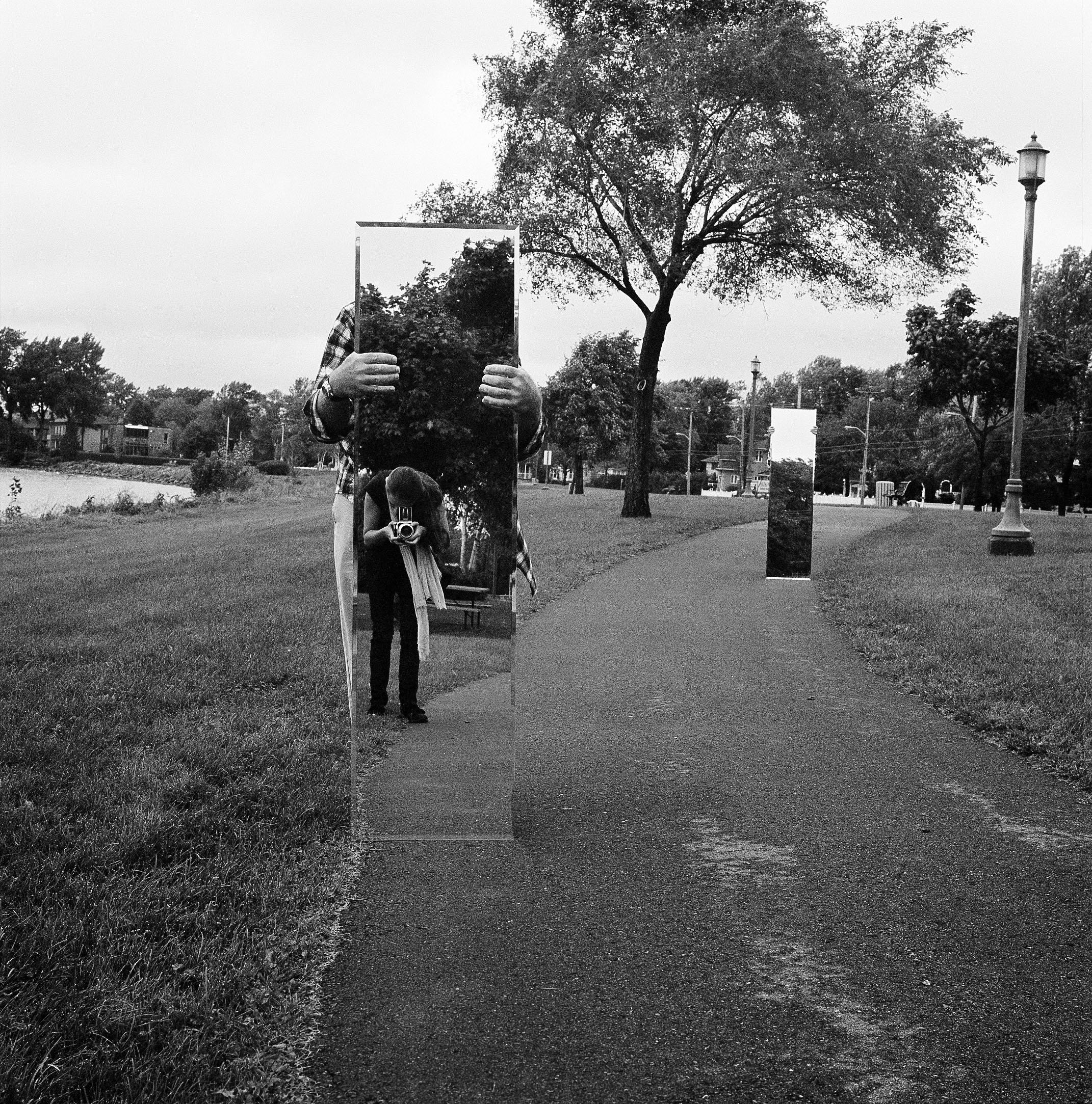 Self portrait series Pointe Claire, 2012, 20x20cm, hahnemuhle photo rag 310 paper