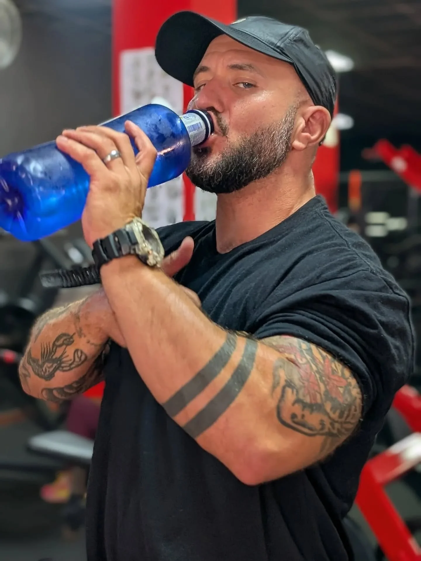 What you don't know about water and training....it's not all just about protein.

Strength &amp; Endurance: Muscles are 70-80% water. Minor dehydration (as low as 2%) immediately reduces your lifting strength and speed.

Muscle Function: Water transp