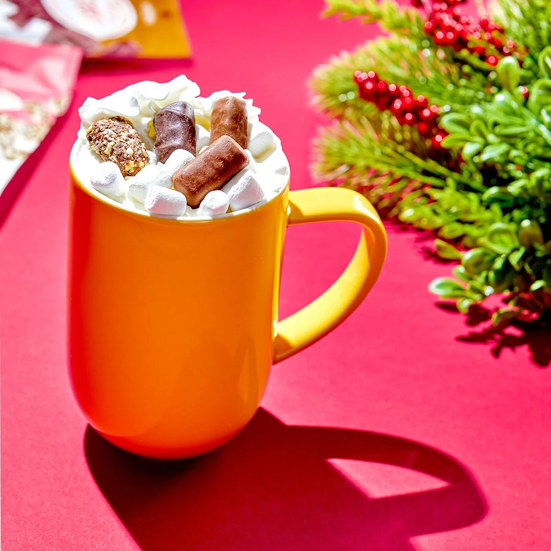 2020_12_16_PB_AlmondRoca_DecemberVisuals_HotCocoa.jpg