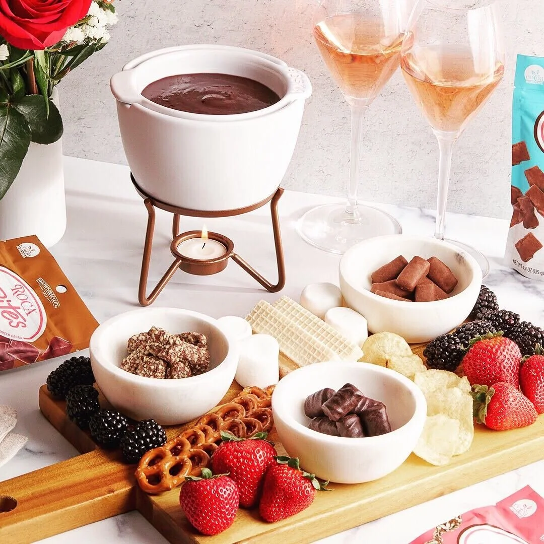 2021_01_22_PB_AlmondRoca_ValentinesDay_DateNight_Fondue_Square.jpg