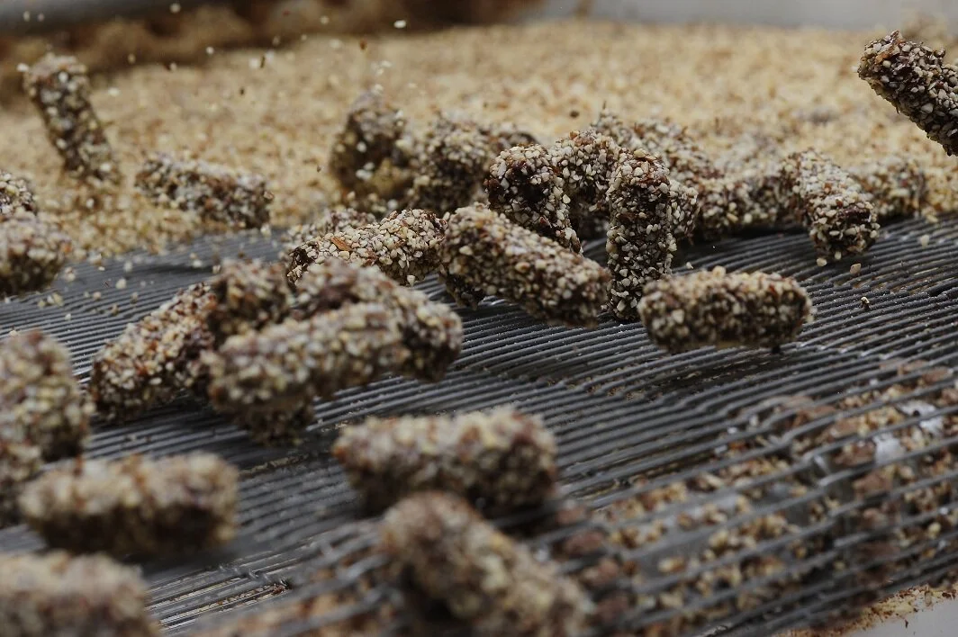 Roca Masters — Brown & Haley | Almond ROCA