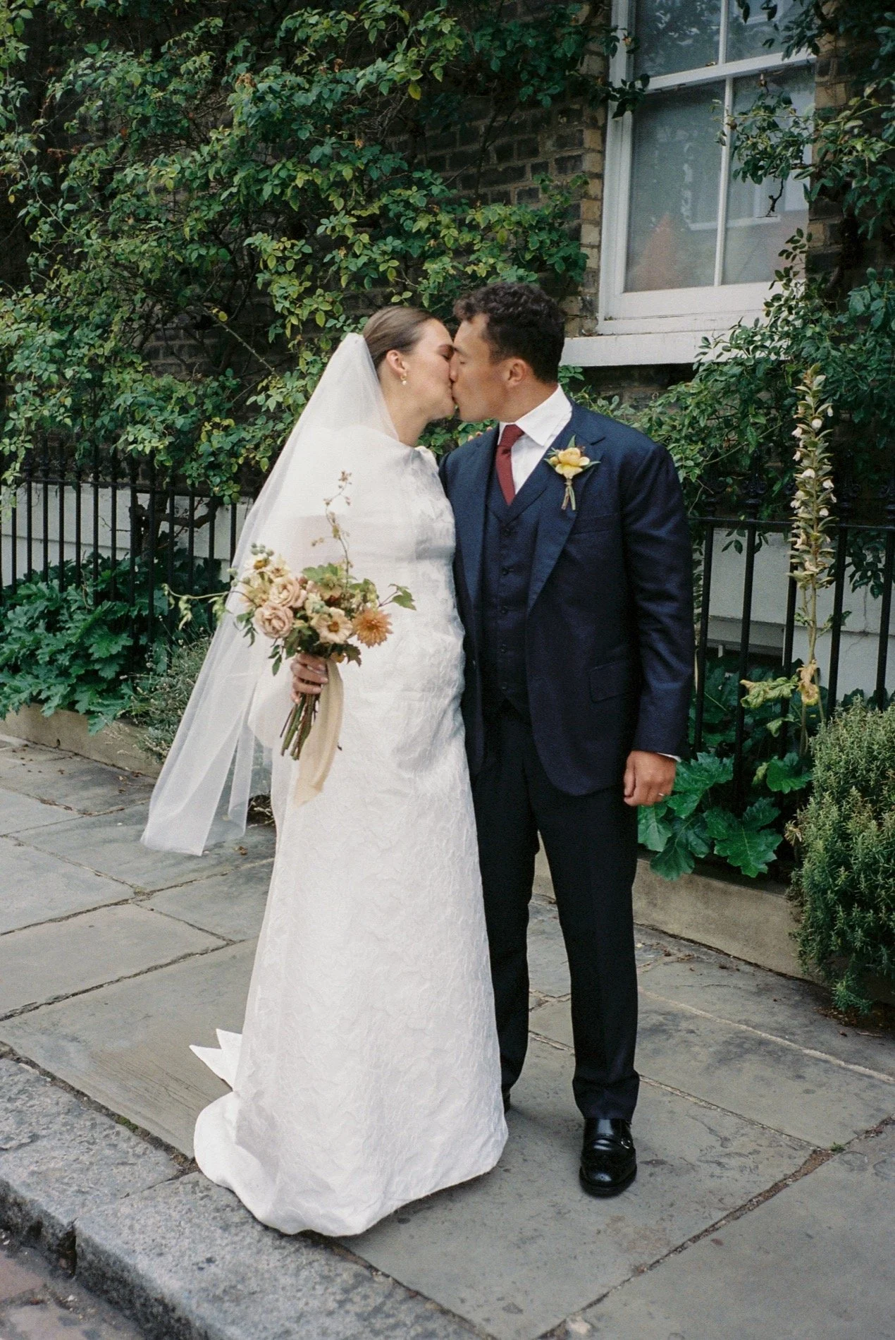 Cool and Colourful Summer Wedding from Chealsea Old Town Hall to Toklas London