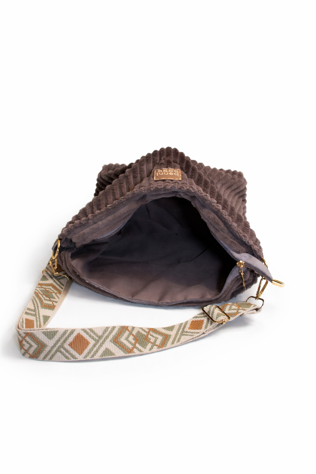 Corduroy Bagg Inside.png