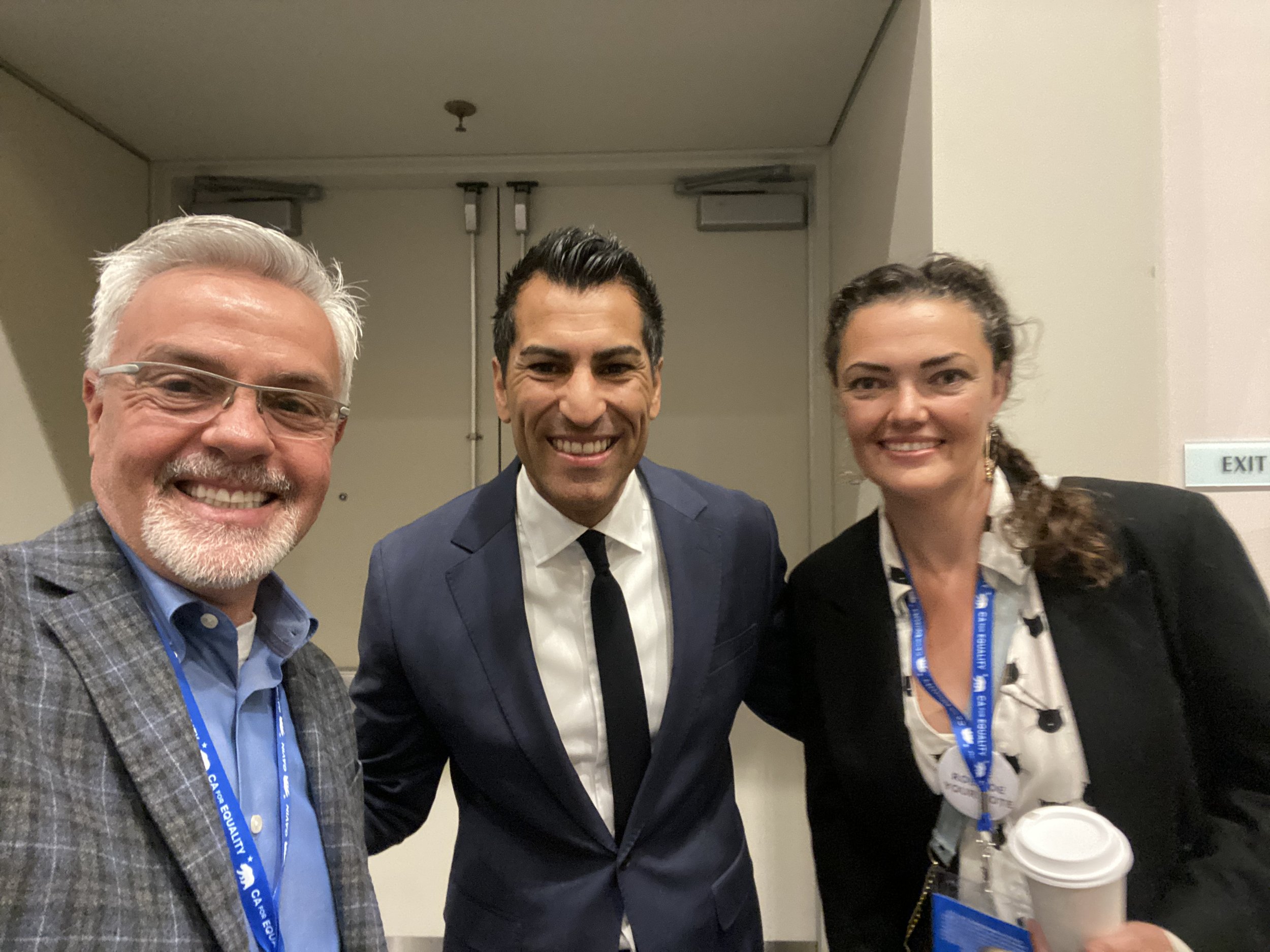  Michael Colbruno and Nara Dahlbacka with California Speaker of the Assembly Robert Rivas (center). 