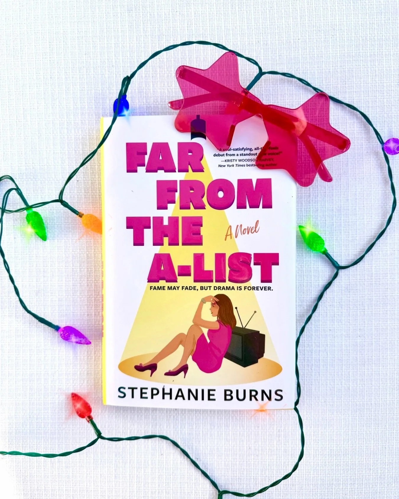 🎥 FAR FROM THE A-LIST, @stephanieburnsauthor&rsquo;s dazzling debut is out today! 📚

If you love early-2000s nostalgia, messy coming-of-age journeys, complicated mother-daughter dynamics, and rooting HARD for a heroine trying to reclaim her life&he