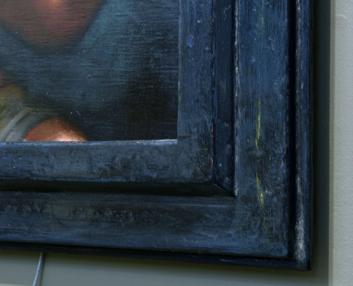 Distemper paint finish picture frame