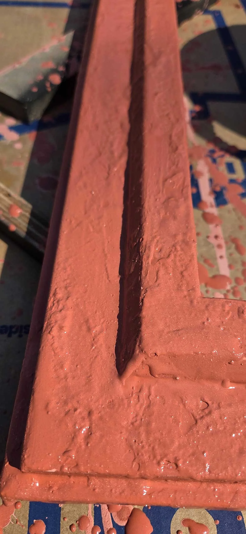 Distemper paint texture