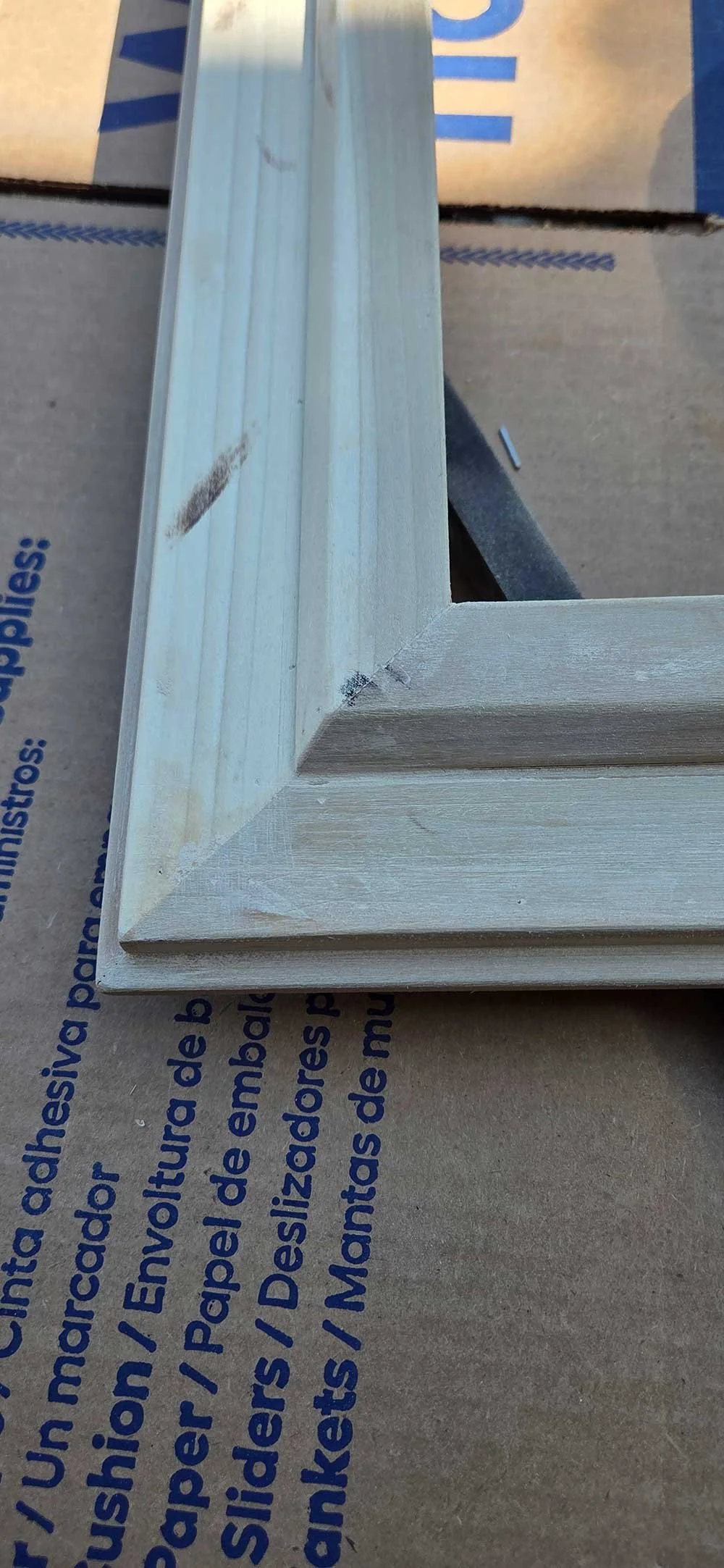 Custom Picture Frame Cornerq