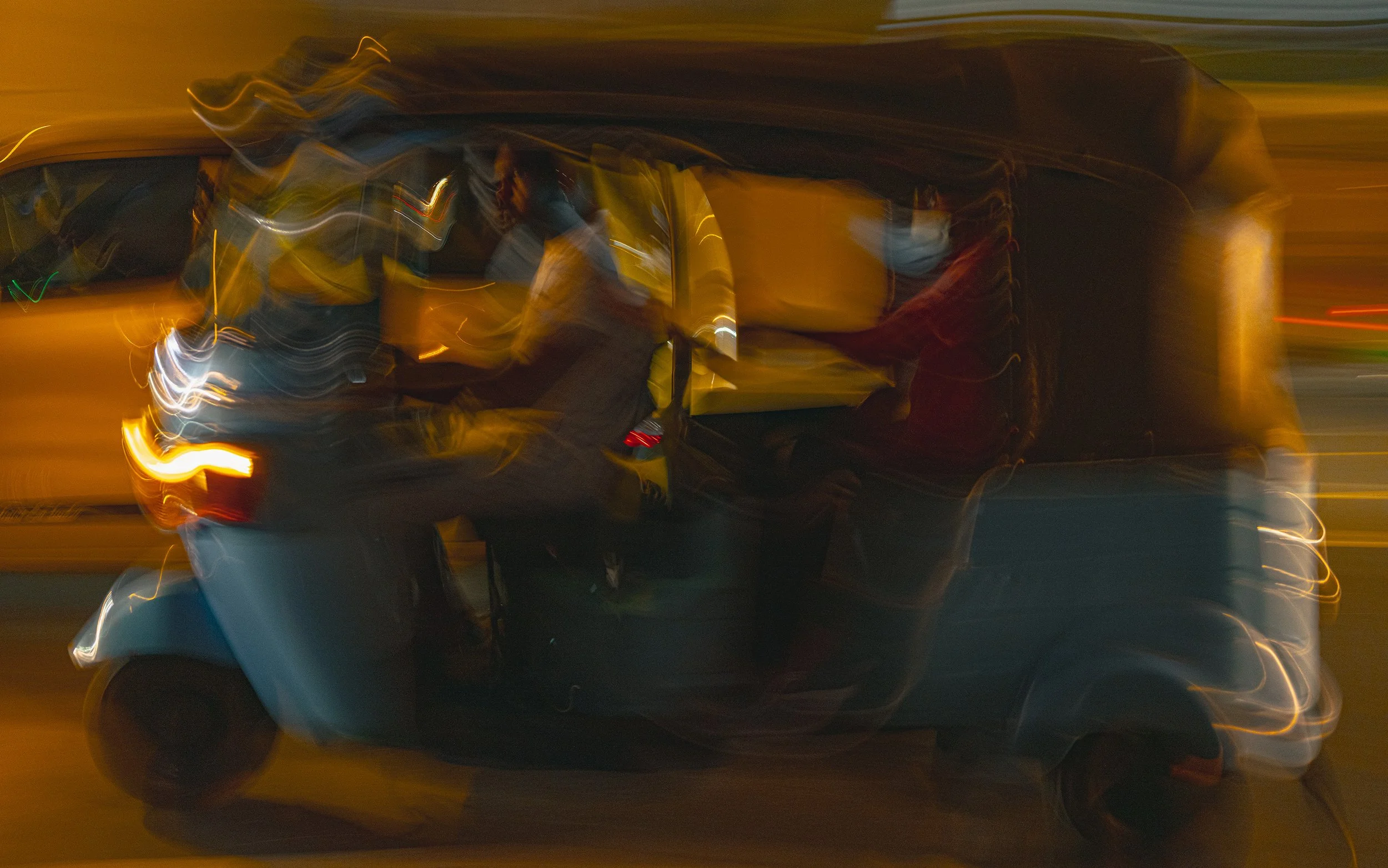 AdamDockerPhotography_TukTuk3.jpg