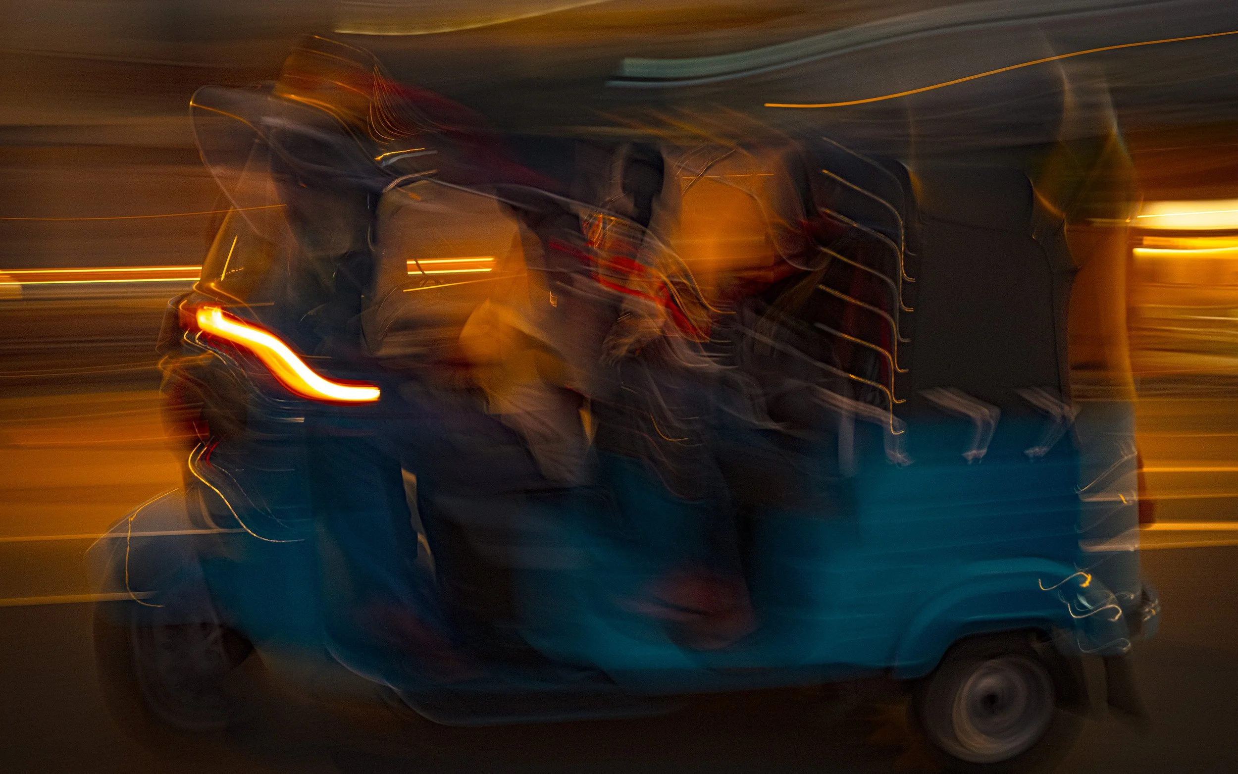 AdamDockerPhotography_TukTuk1.jpg