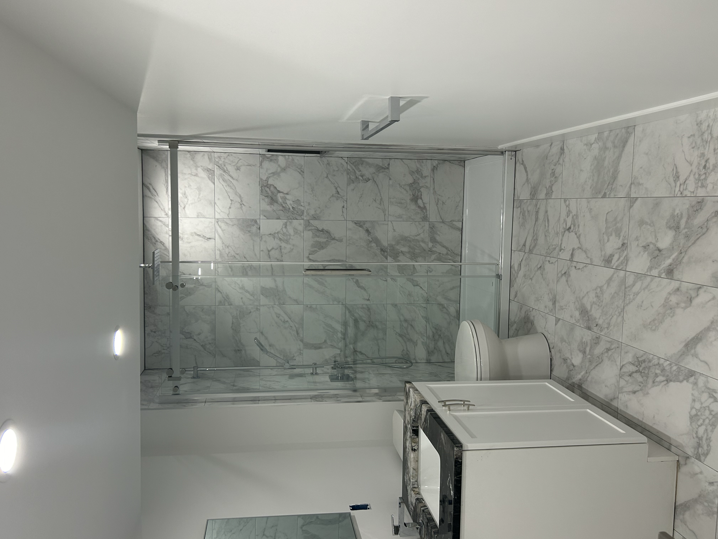 3PC BATHROOM