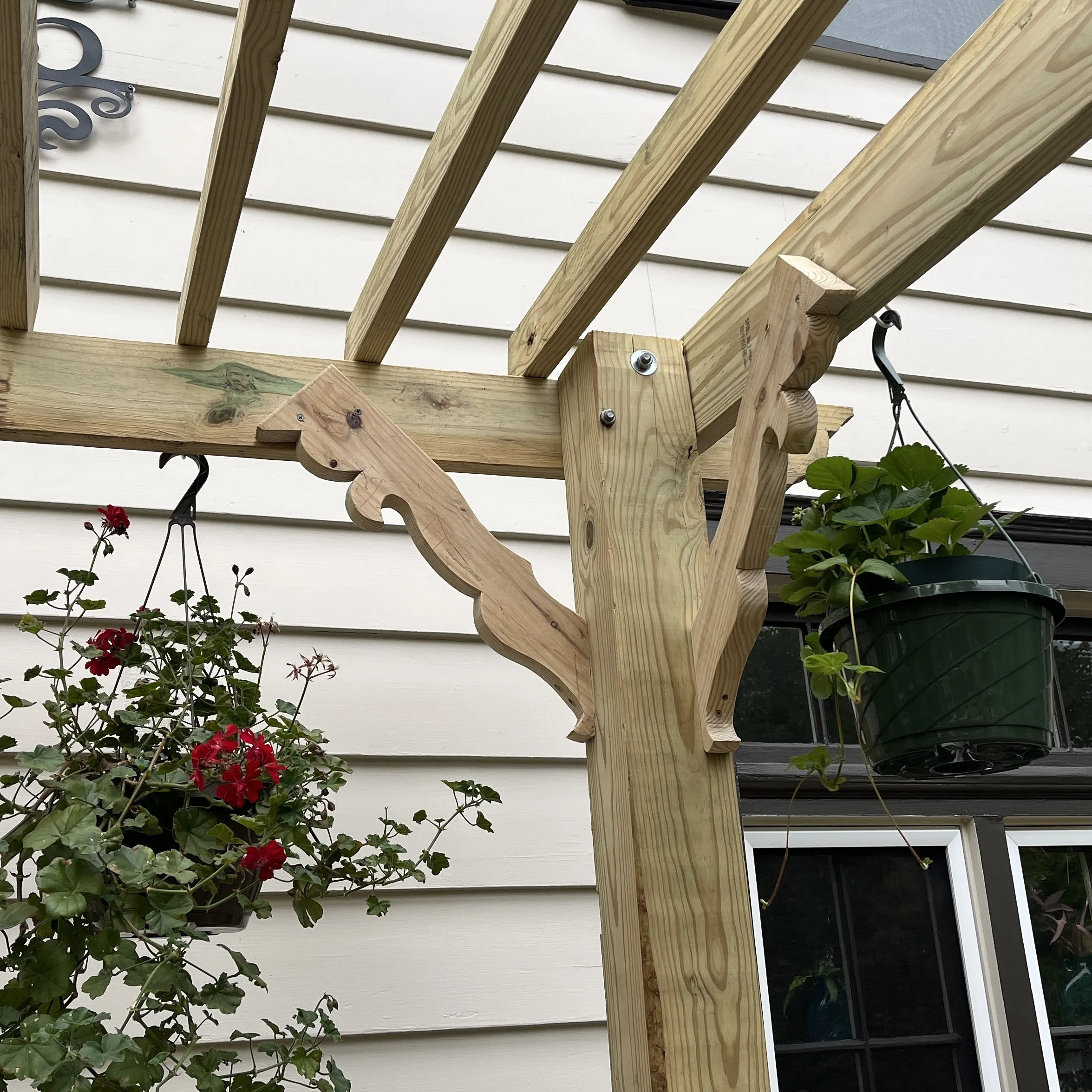 pergola detail.JPG