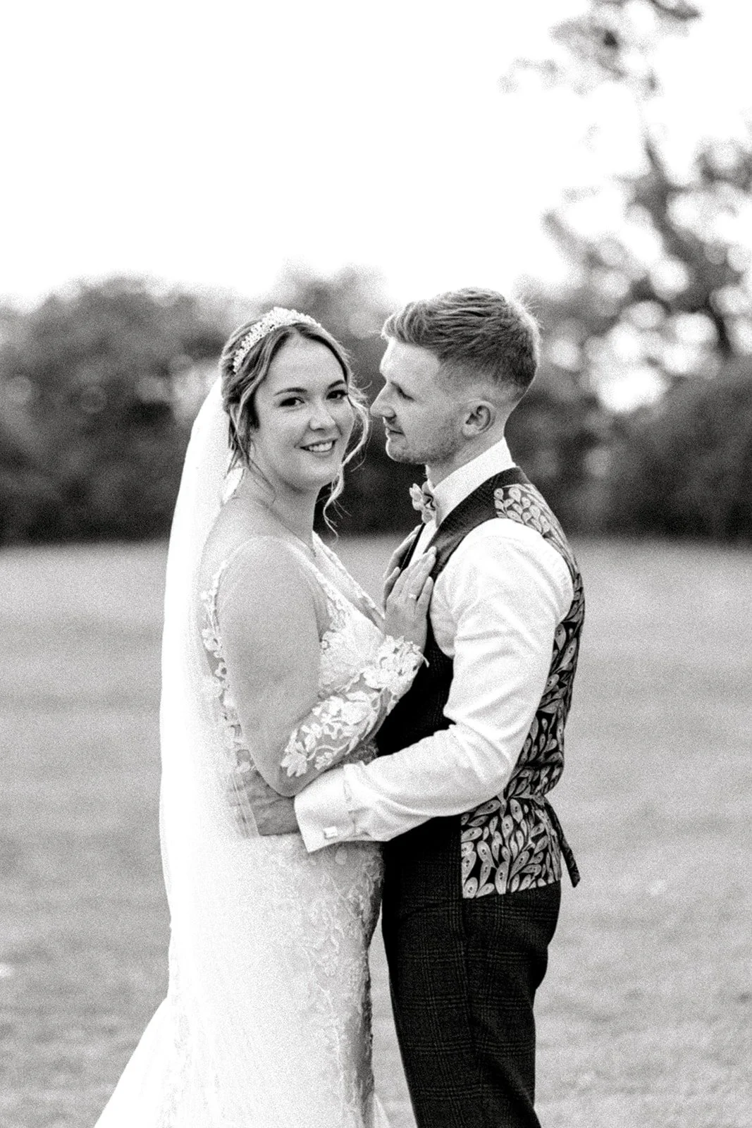 Apton_Hall_Essex_Wedding_Photographer_095.jpg