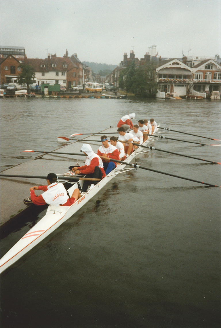 Calgary Men_s Eight 1992 Royal Henley.jpg
