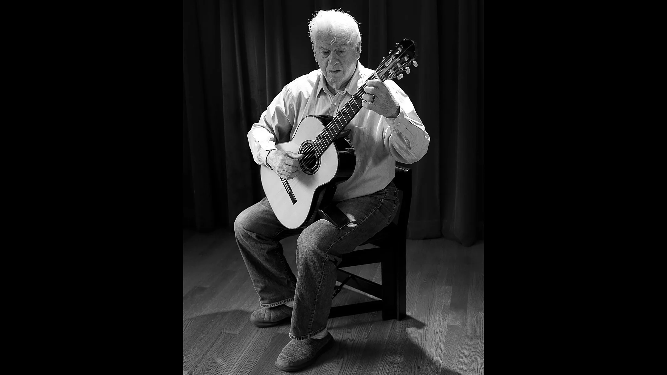 Guitar Chair In Use16to9.jpg