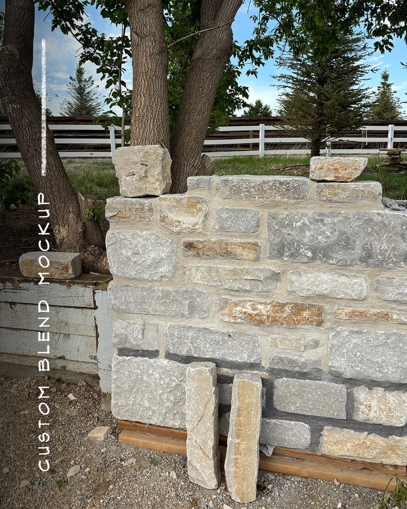 Working with your mason to create an on-site mockup complete with mortar is an extremely helpful step to work out overall look, joint size and mortar technique.

/ Custom Stone Blend Mockup

&bull; &bull; &bull;

#stonemockup #stoneveneer #customston