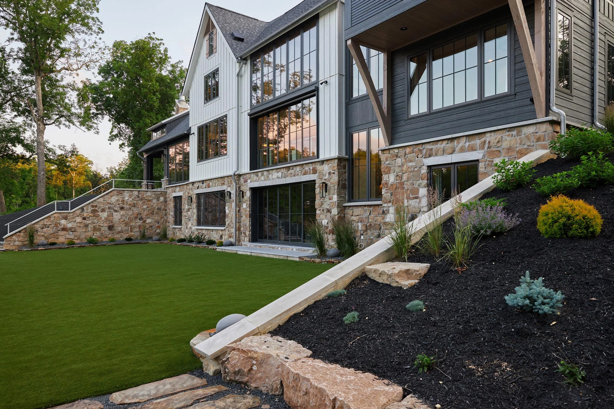 Cedar Forest Fieldstone