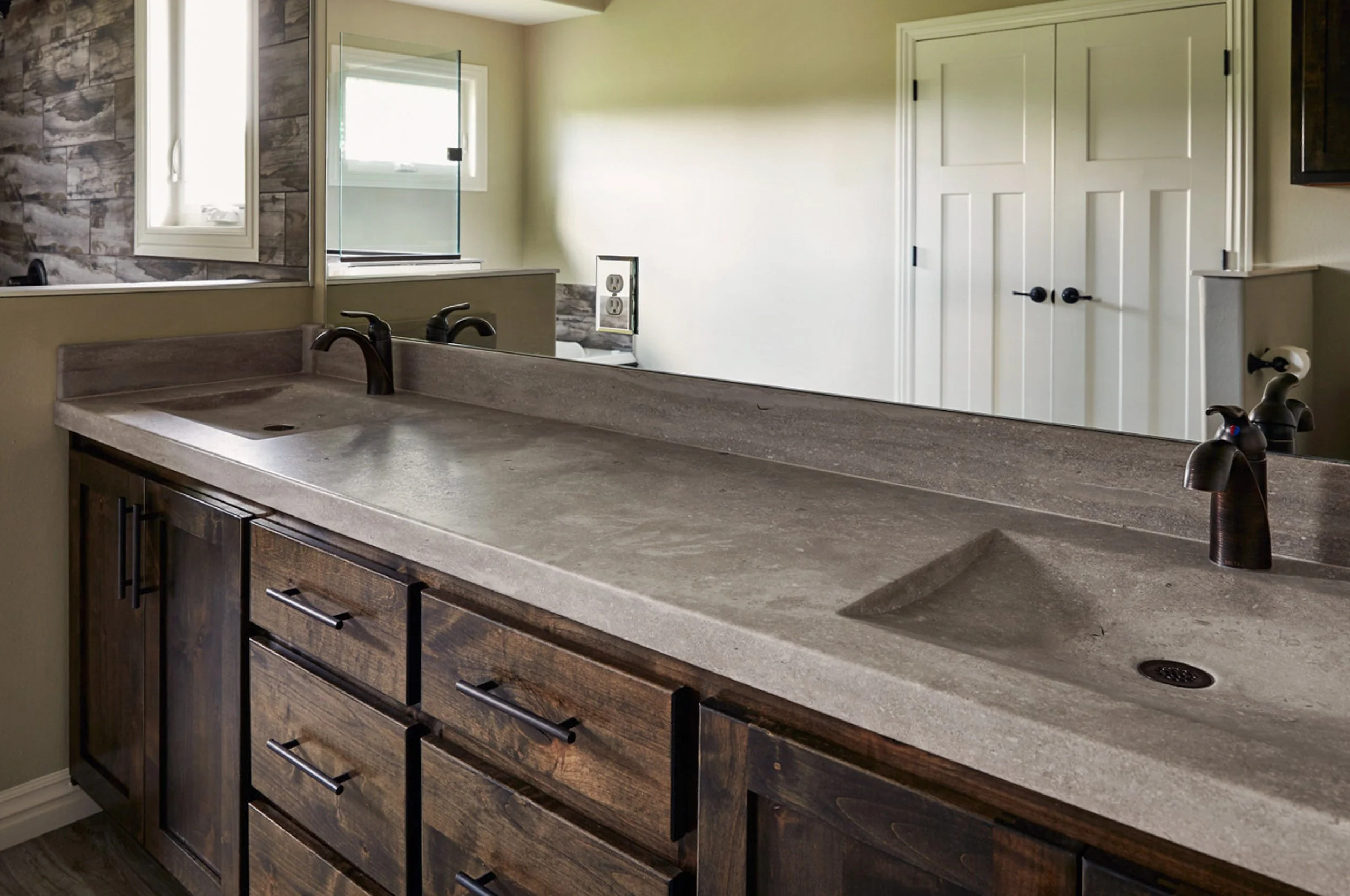 Pierreux Cross-Cut