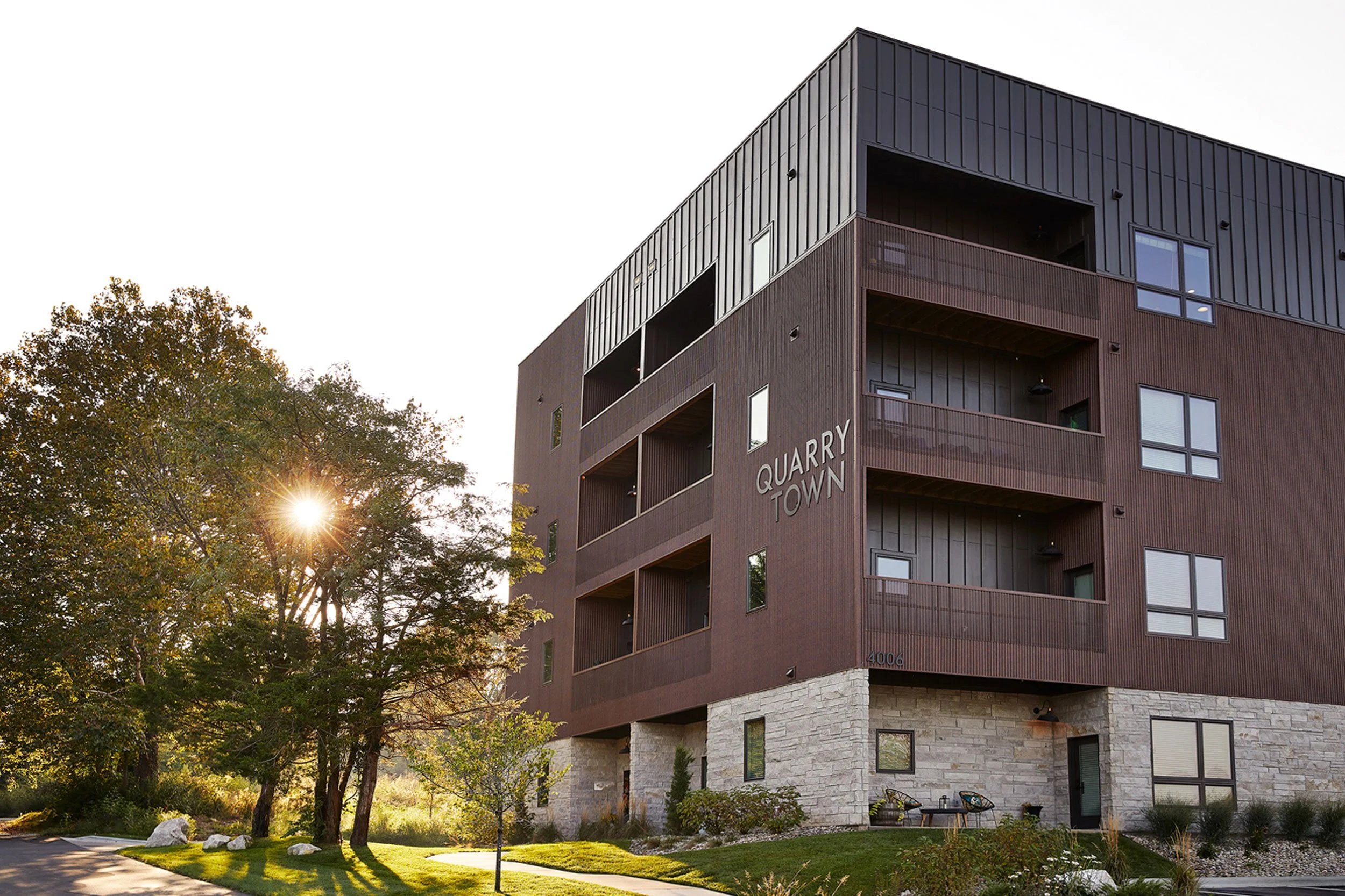Pierreux Cross-Cut Veneer
