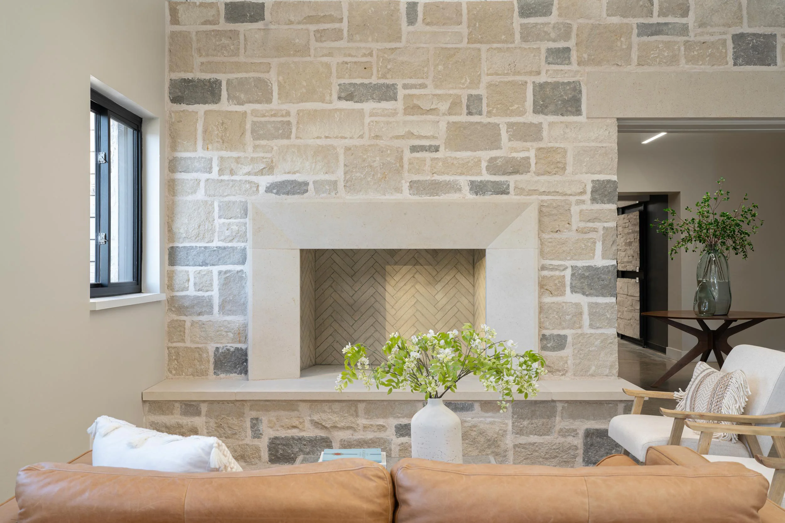 Birchwood Cut Stone + Calcaire Blend
