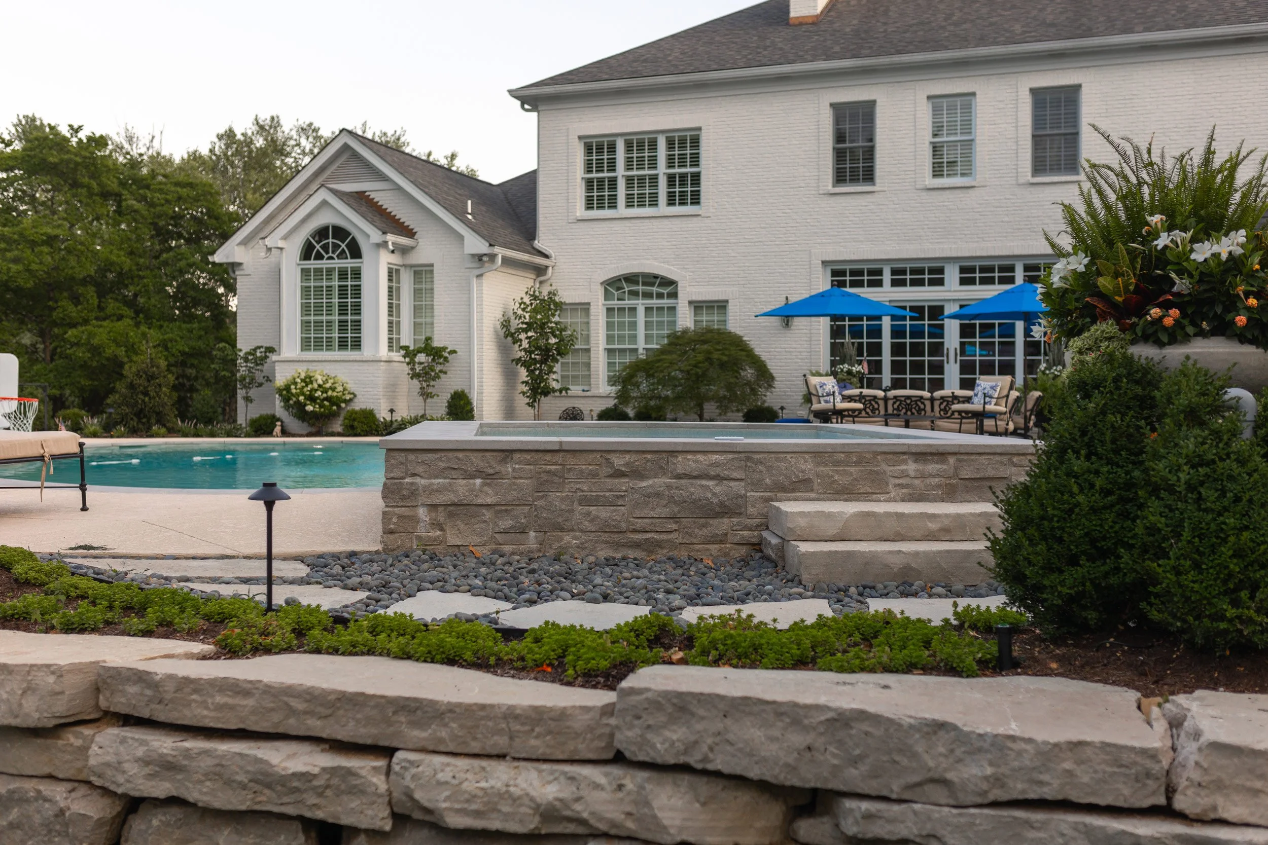 Fond du Lac Outcropping + Pierreux Vein-Cut