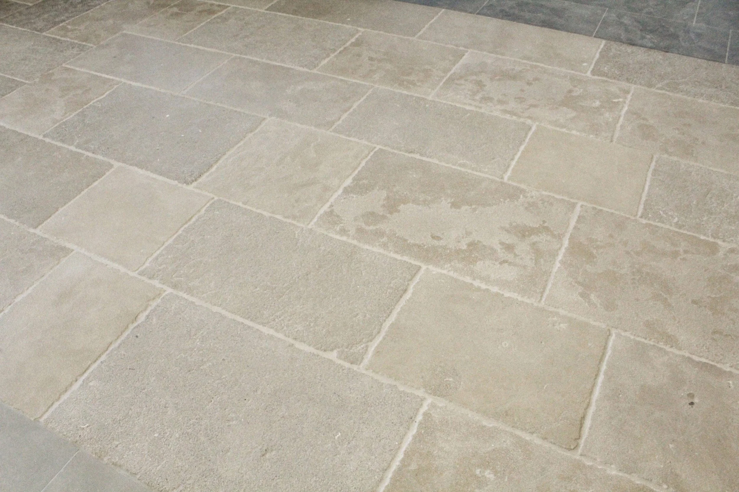 Alabaster Limestone