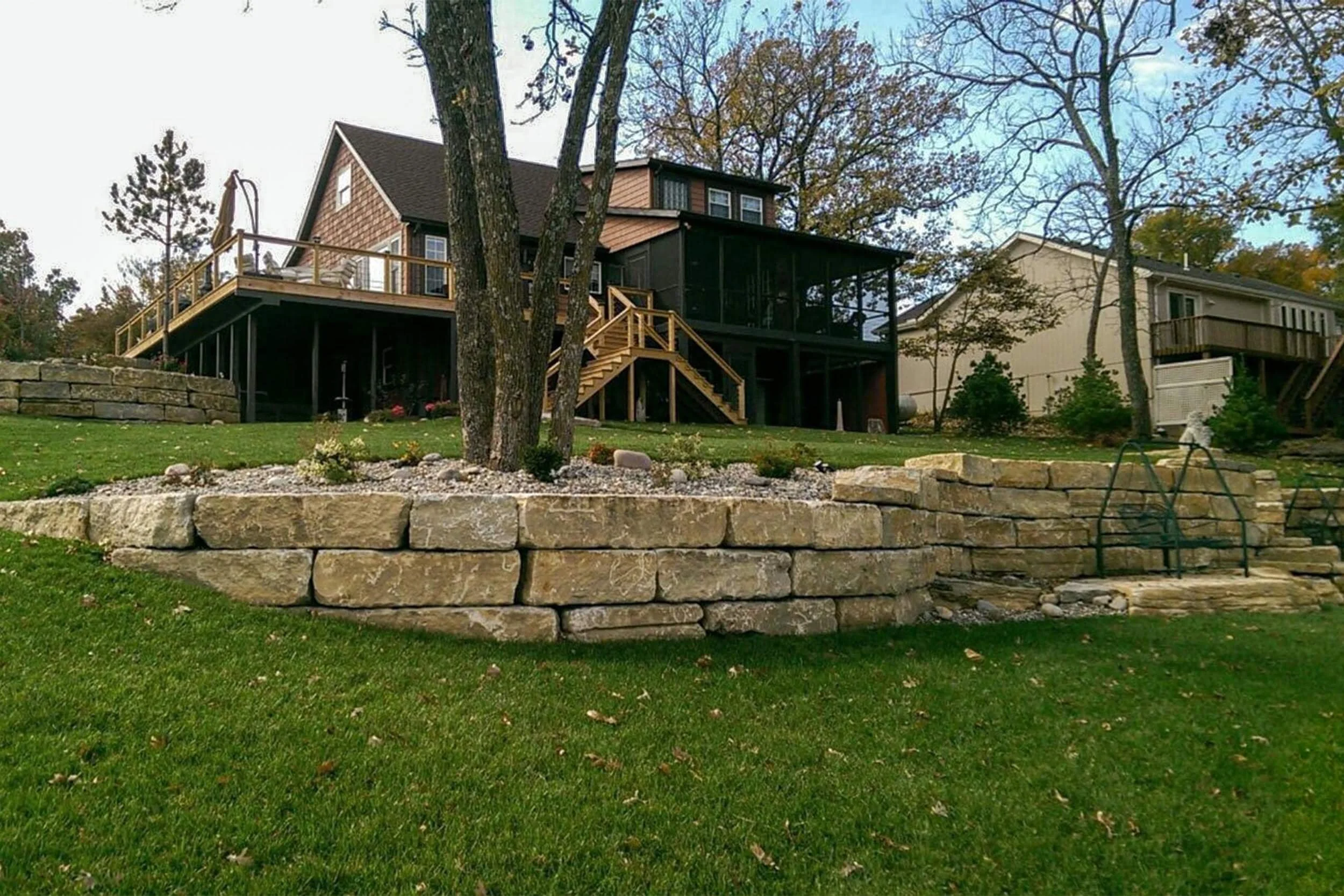 14" Landscape Block