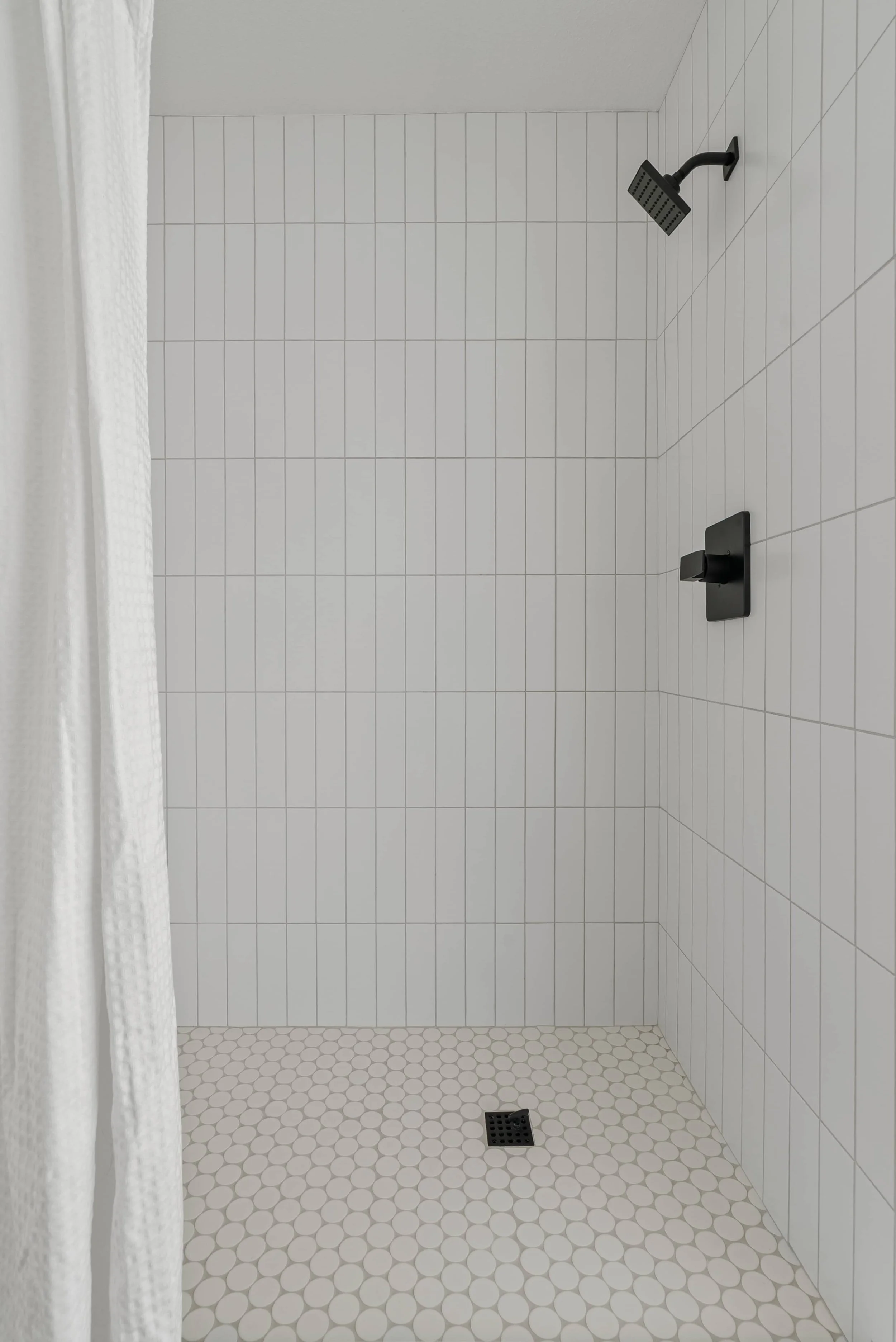 modern-bathroom-shower-tile.jpg