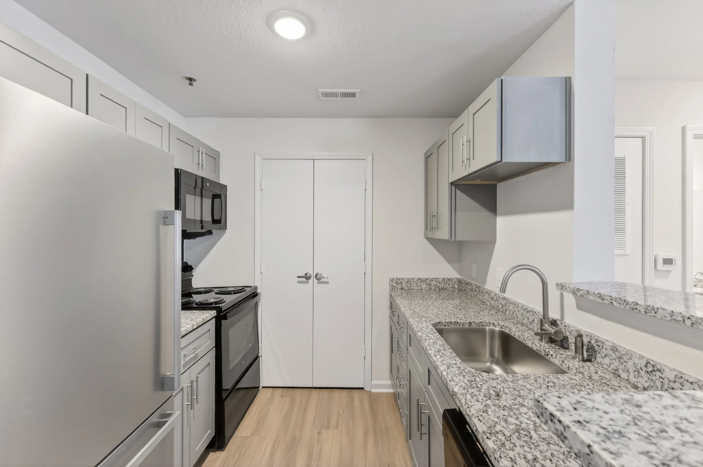 Dunhill Flats (WEB) (1-BED) (5 of 18).jpg