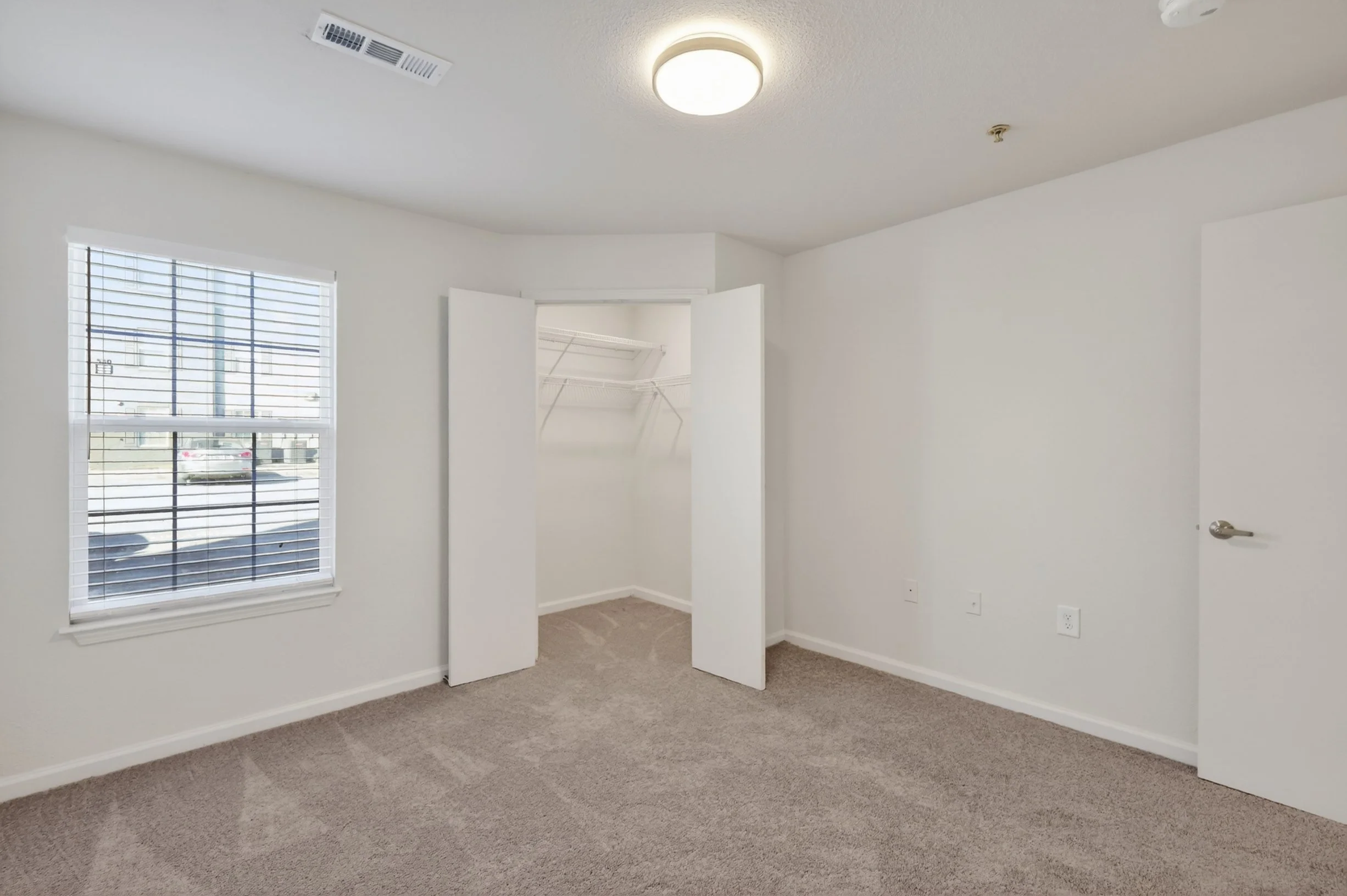 Dunhill Flats (WEB) (1-BED) (17 of 18).jpg