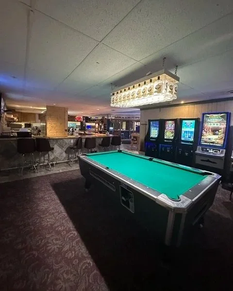Crossroads+Lanes+pool+table.jpg