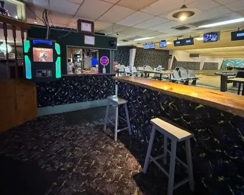 Crossroads+Lanes+front+desk.jpg