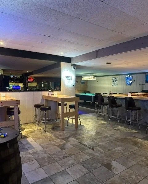 Crossroads+Lanes+Sports+Bar.jpg