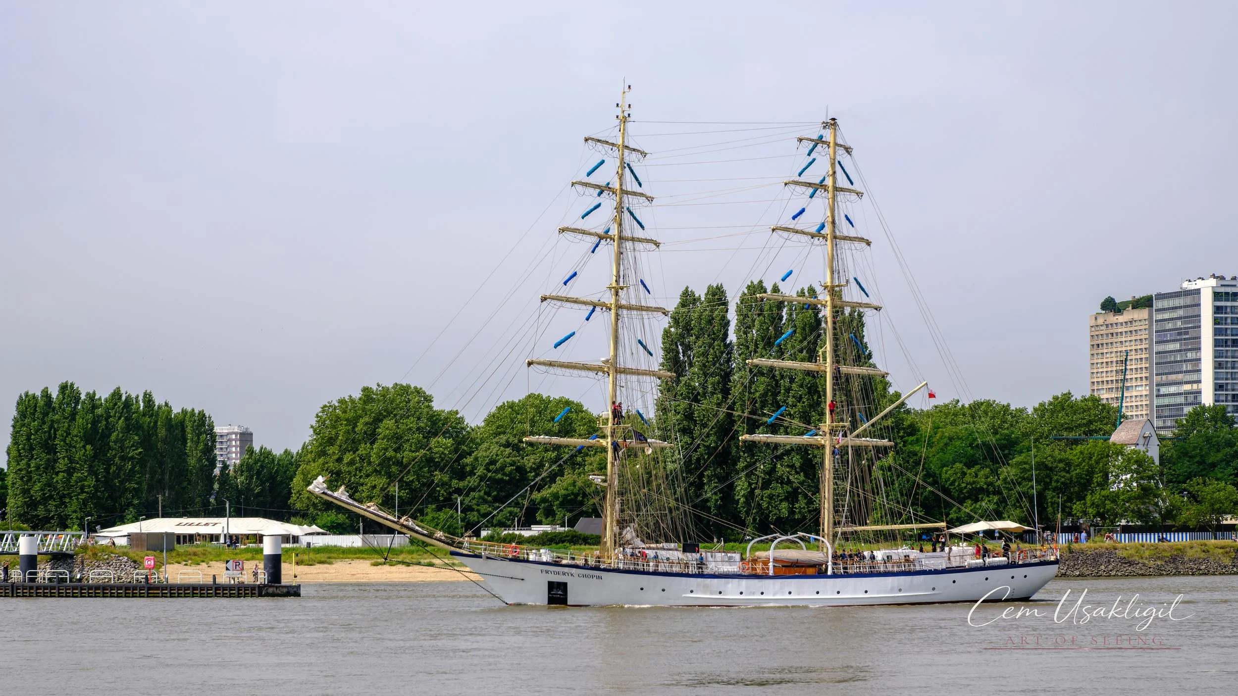 p28596.jpg