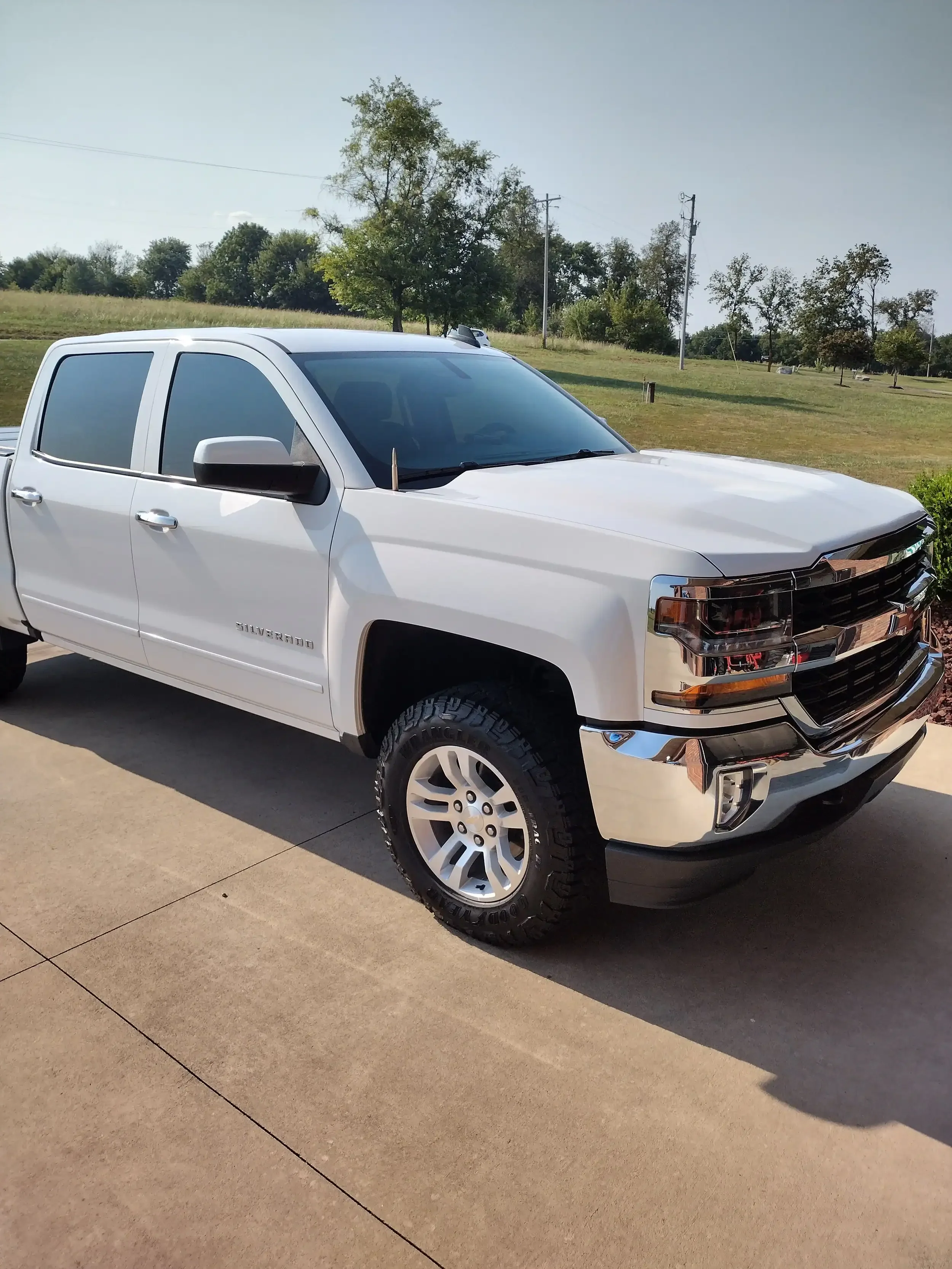 Glossy exterior paint on a Chevrolet Silverado representing Multi-Step Paint Correction at Lamb Auto Detailing in Willard MO