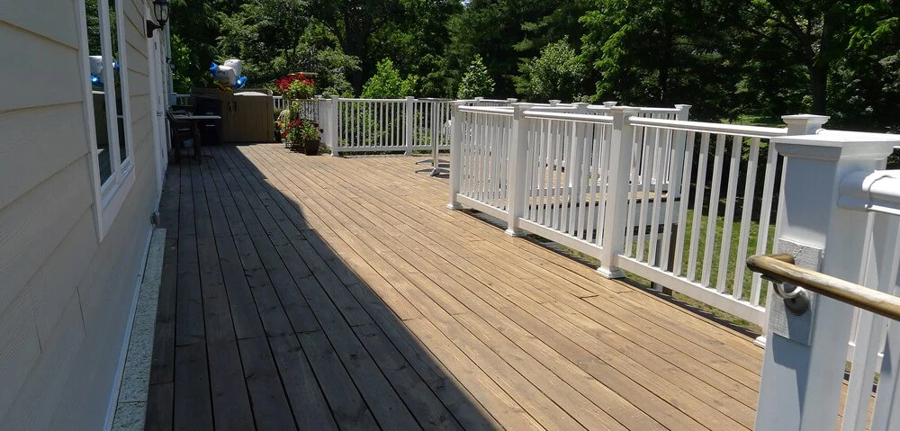 7_Amani Event Center Amani Hall Deck_1000.jpg