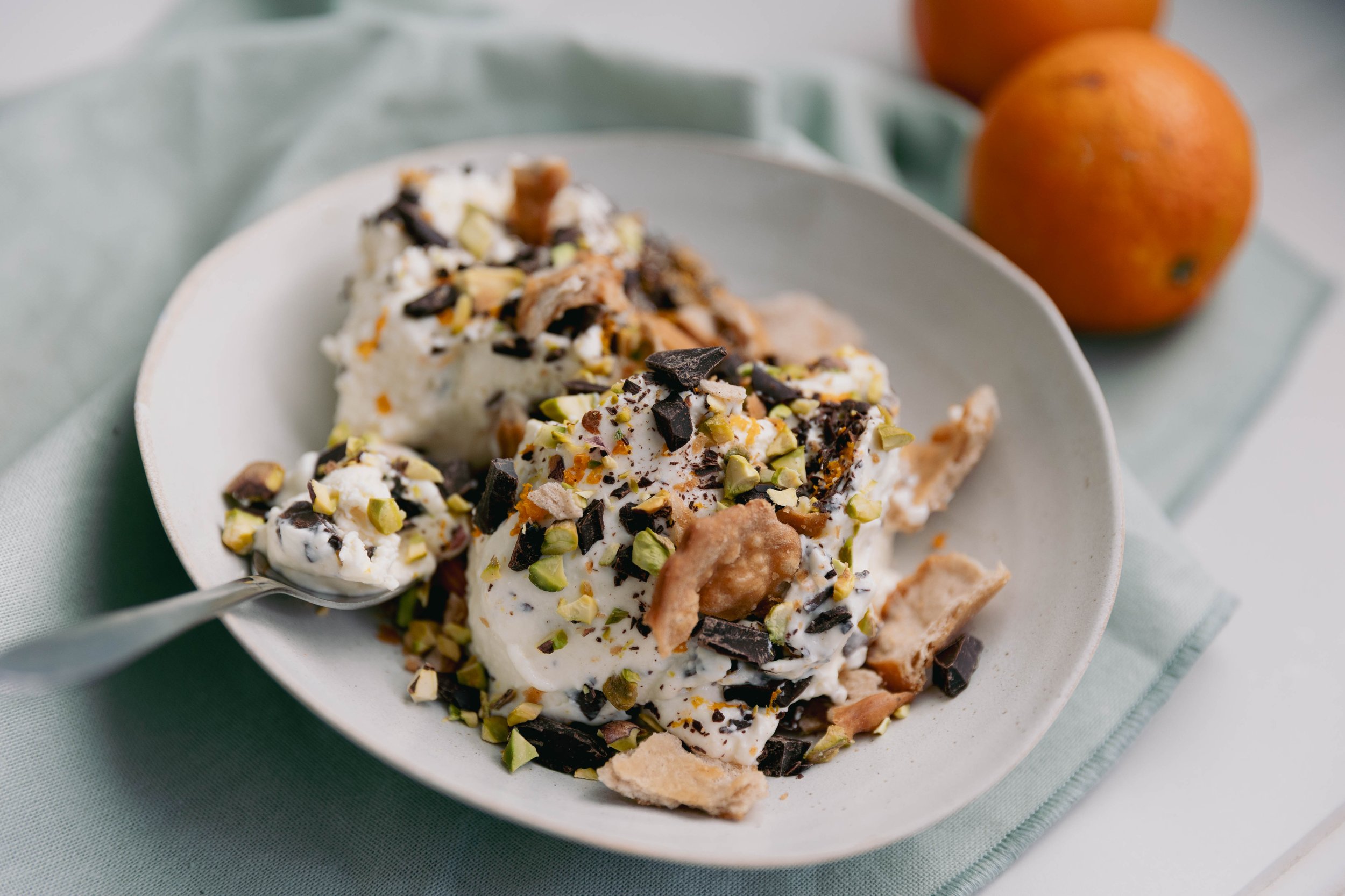 No Churn ricotta cannoli gelato