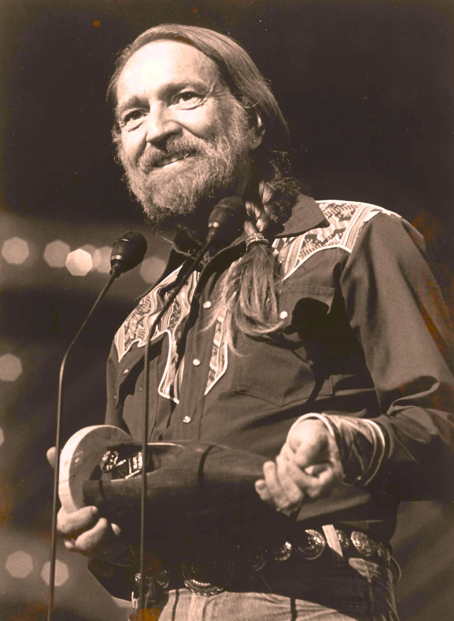 Willie Nelson ‘Live At The Hollywood Bowl’ Out On Friday