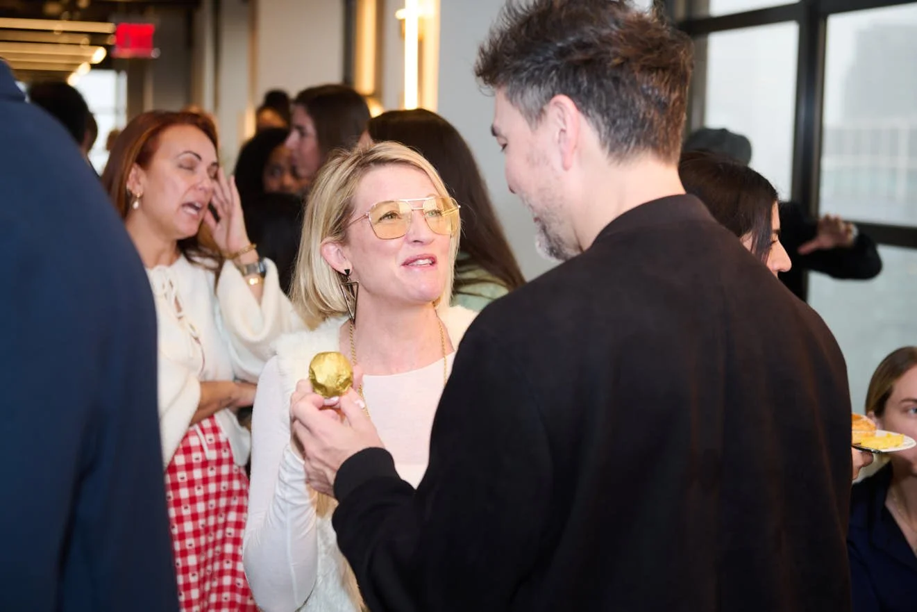 sharkNinja_FlatironNYC_OfficeRibbonCutting 8.jpg