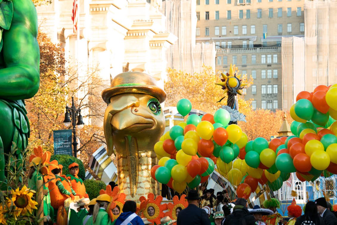 event-photography-nyc-macys-parade-jennie-o-paula-abdul 5.jpg