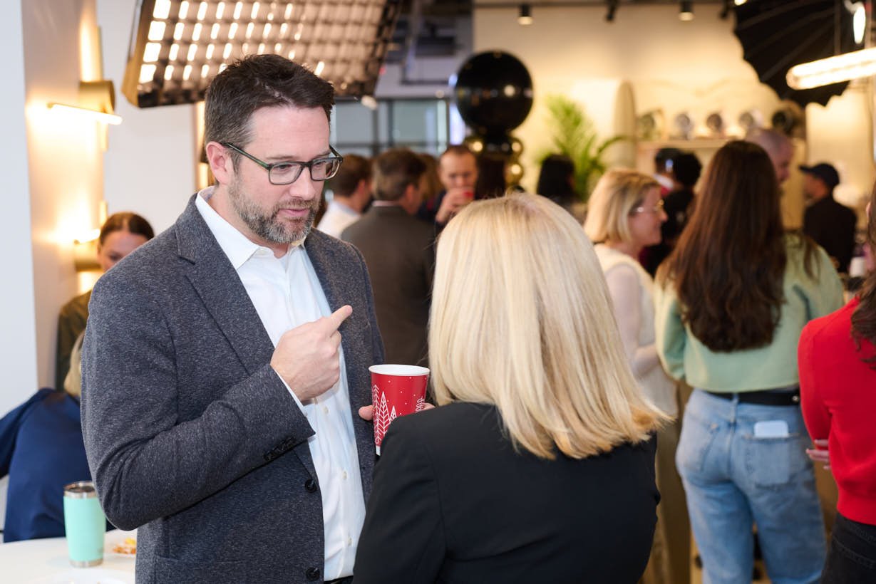 sharkNinja_FlatironNYC_OfficeRibbonCutting 12.jpg