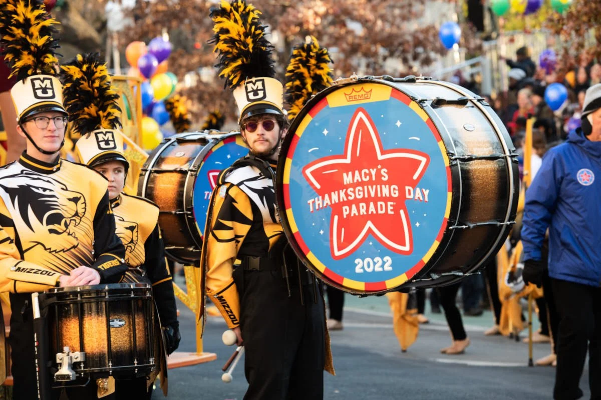 event-photography-nyc-macys-parade-jennie-o-paula-abdul 3.jpg